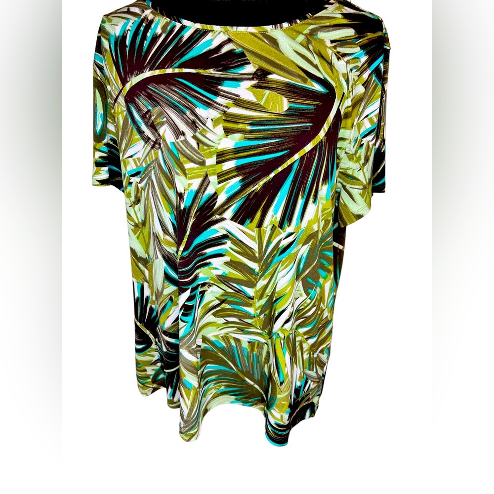 East Fifth Essentials Women’s plus Size 1X Blouse EUC